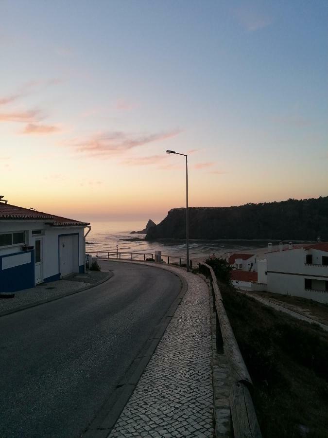 Carlo'S Beach Guest House Praia de Odeceixe Exterior foto